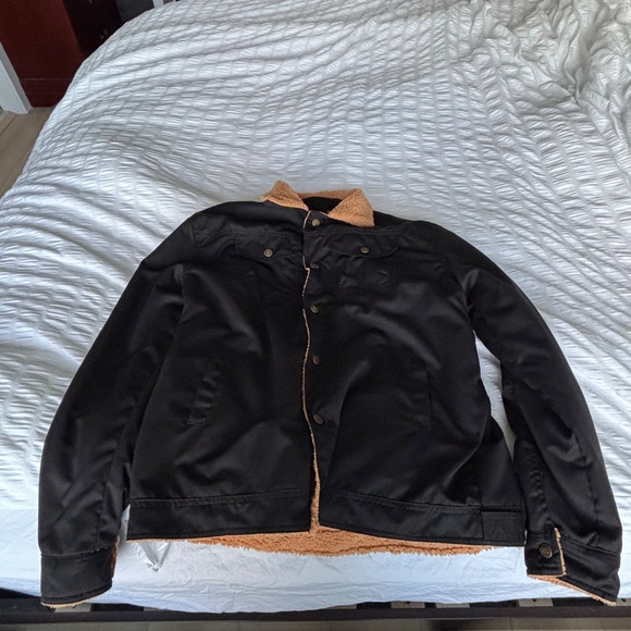 Fur lined Bomber Jacket(Fake) - Picture 2 of 2
